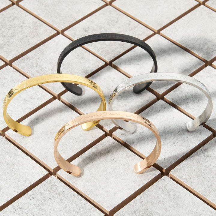 ZUDO-Indeed-I-Am-Near-Cuff