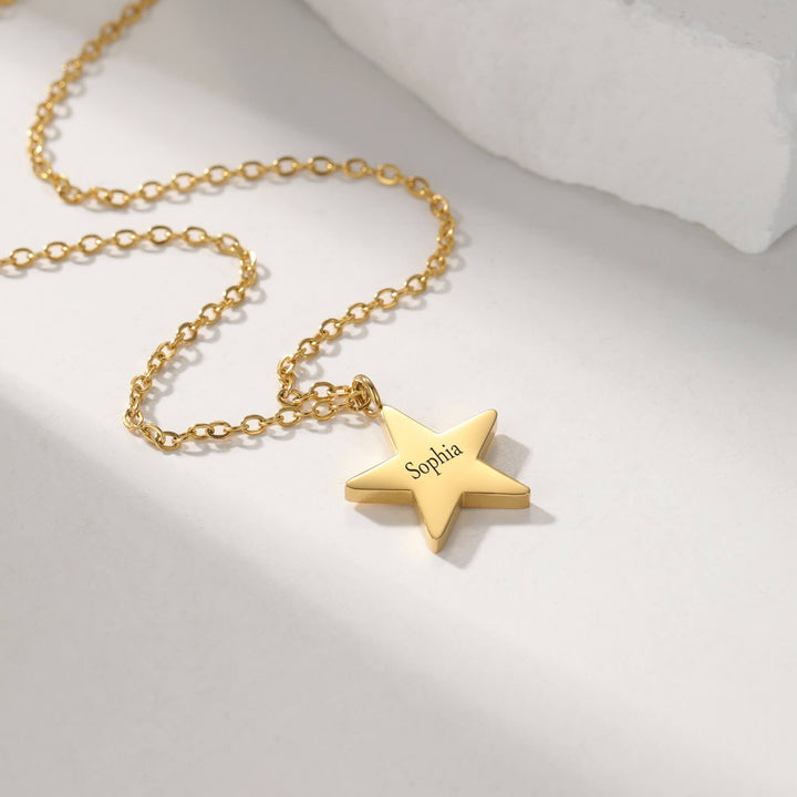 Custom Star Engraved Name Necklace