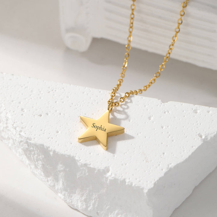 Custom Star Engraved Name Necklace