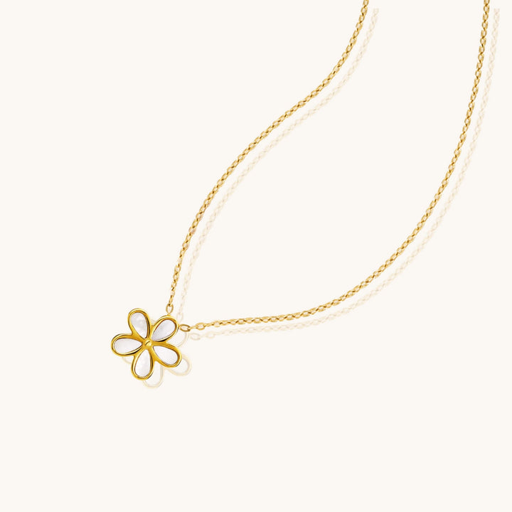 Daisy Necklace
