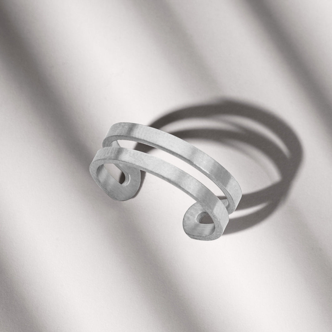 Grace - Signature Midi Ring