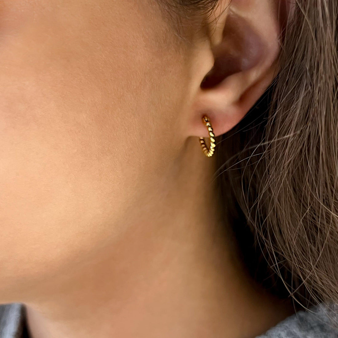 zudo-twine-hoops-on-ear