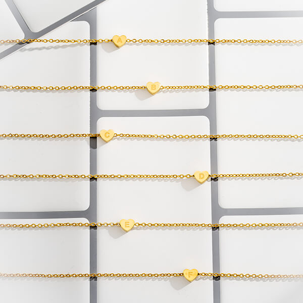 ZUDO initial heart necklace